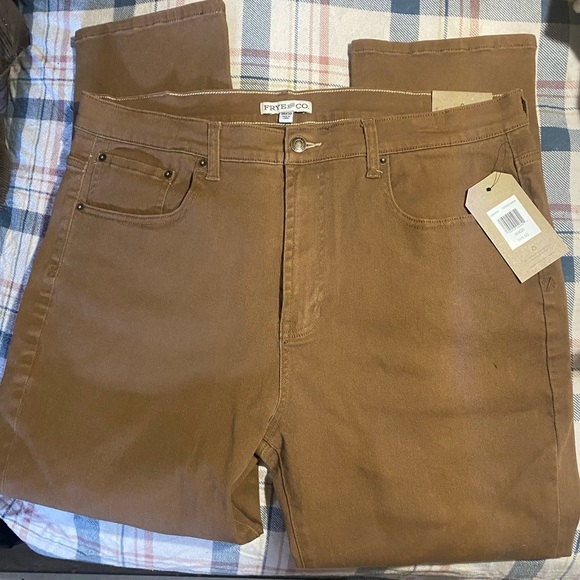 Frye and CO: Toffee wash straight leg jeans - Picture 4 of 4